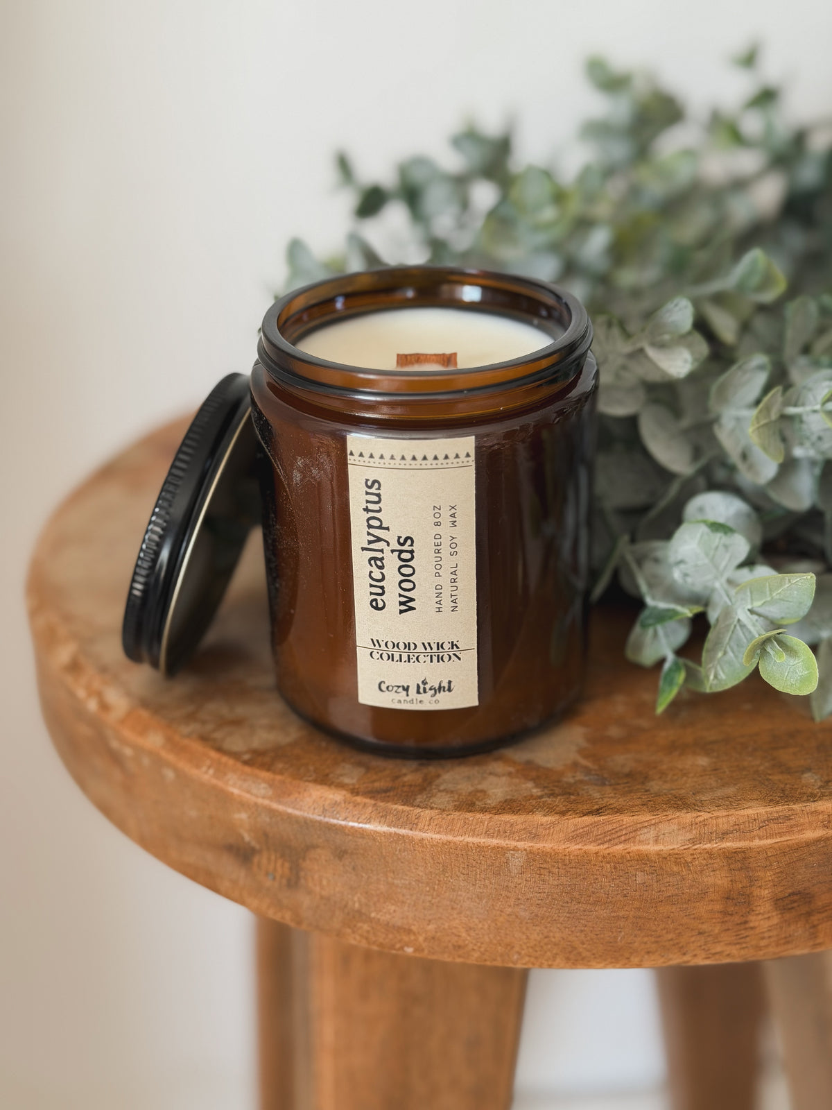 EUCALYPTUS WOODS Wood Wick Candle