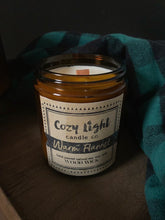 Load image into Gallery viewer, WARM FLANNEL Wood Wick Candle